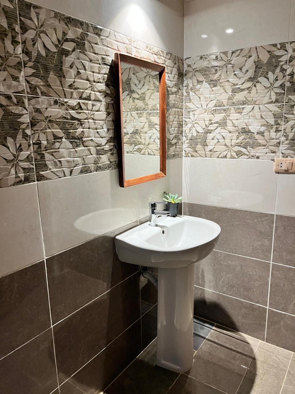 3 bedrooms apartment first row