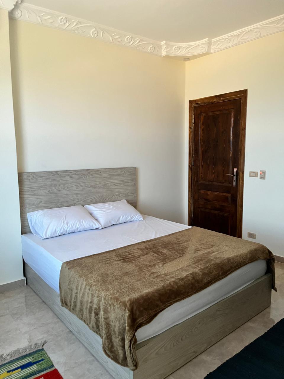 3 bedrooms apartment first row