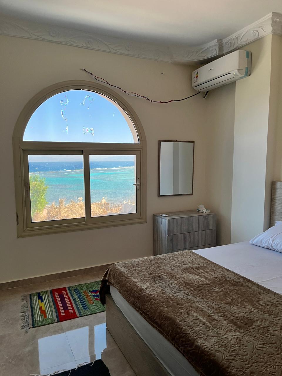 3 bedrooms apartment first row