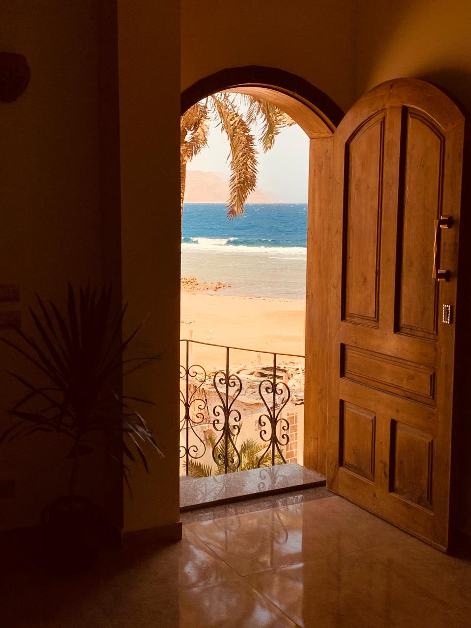 3 bedrooms apartment first line Assalah