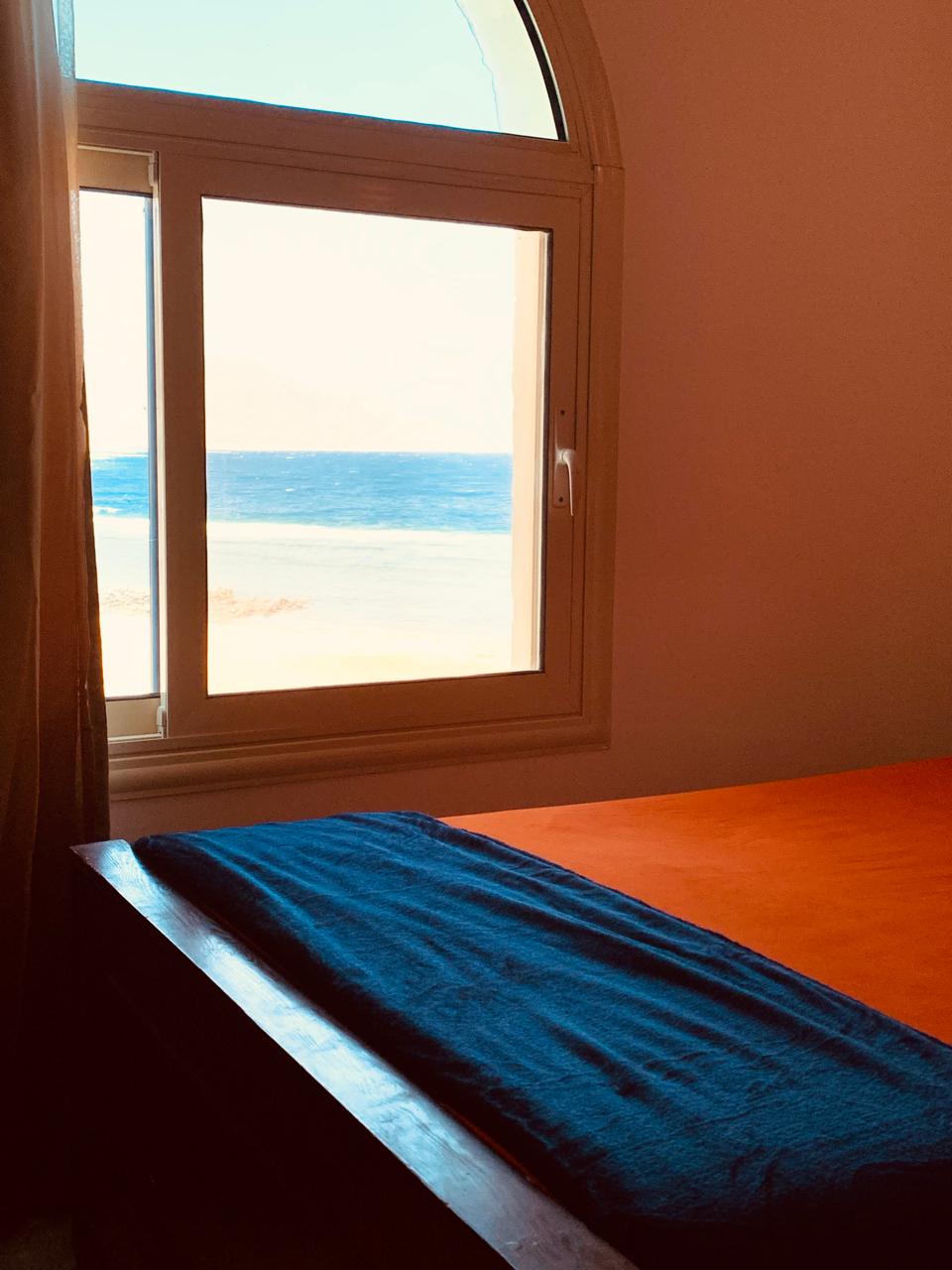 3 bedrooms apartment first line Assalah