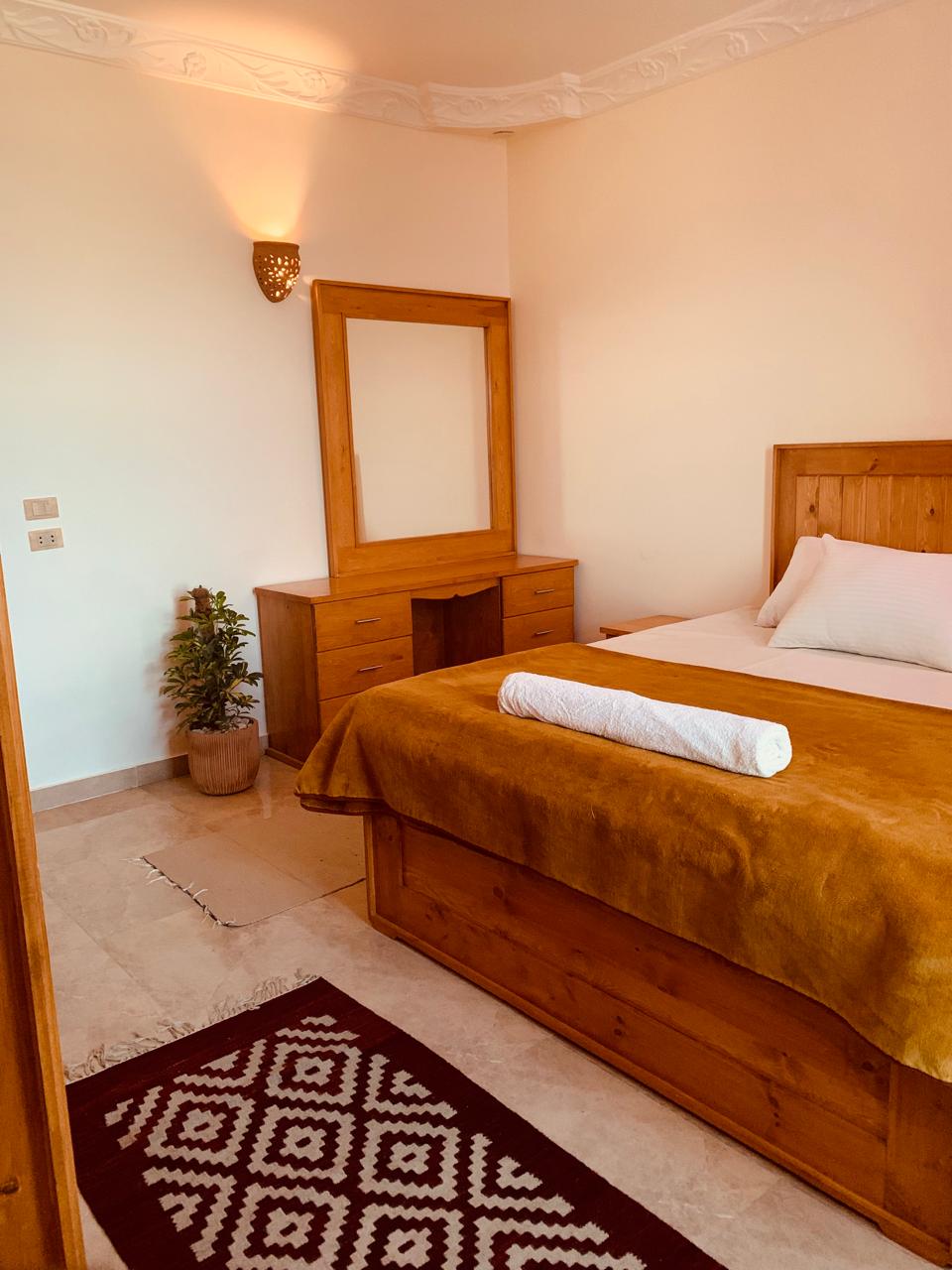 3 bedrooms apartment first line Assalah