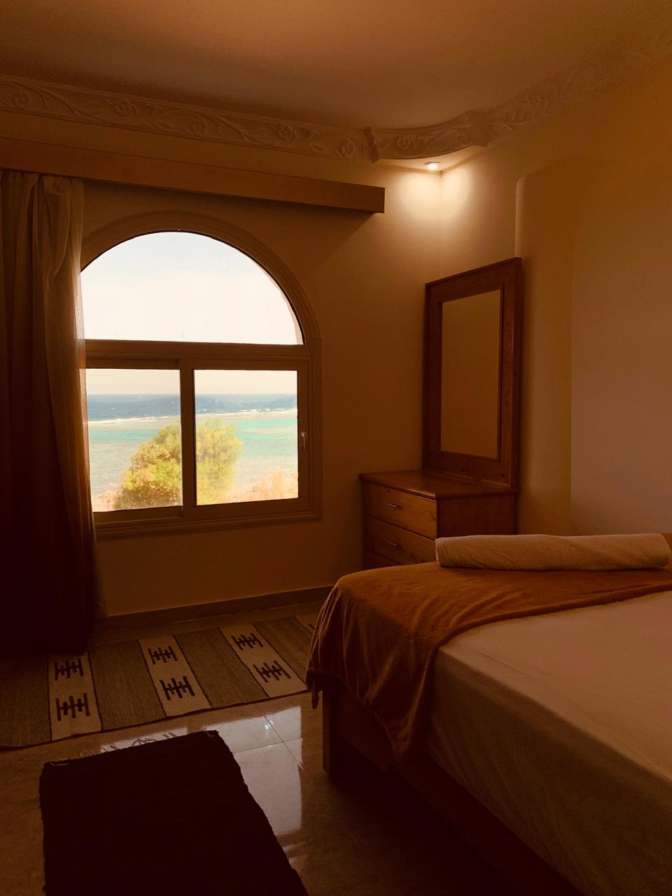 3 bedrooms apartment first line Assalah