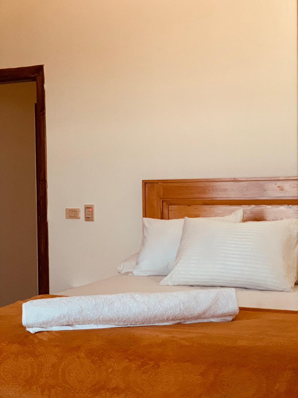 3 bedrooms apartment first line Assalah